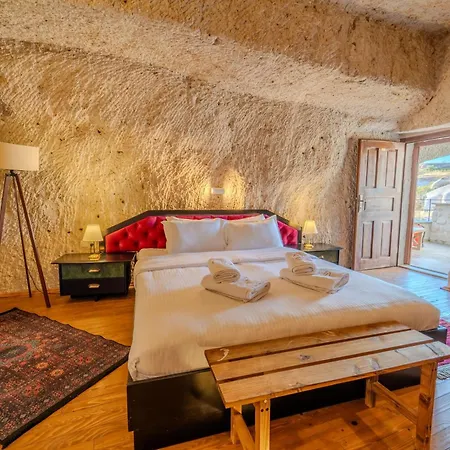 Valinor Cappadocia מלון אורגופ