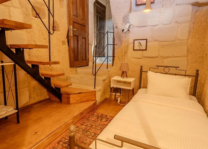 Valinor Cappadocia 3* אורגופ